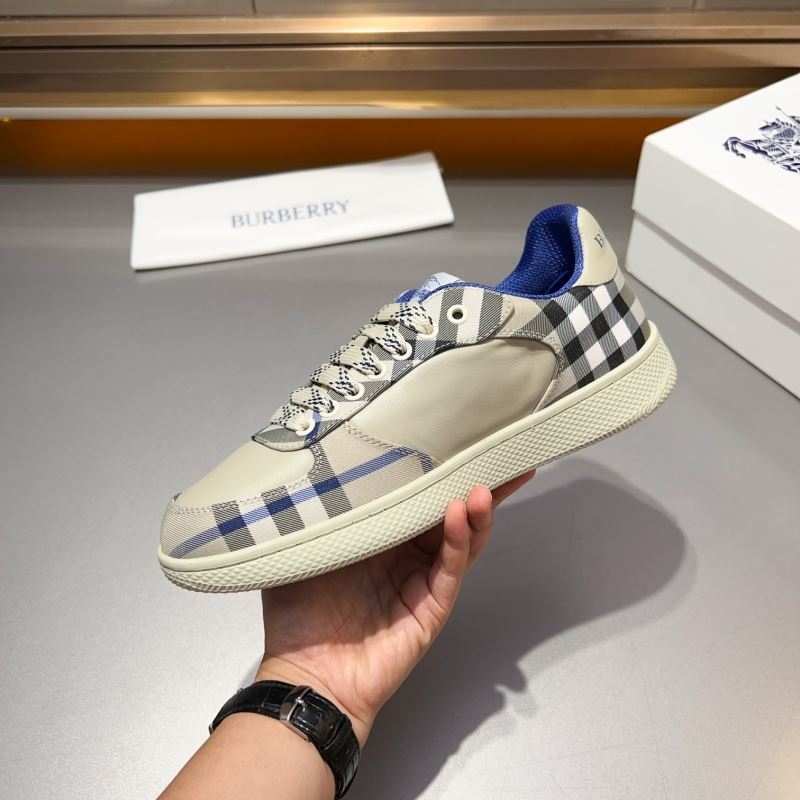 Burberry Low Shoes